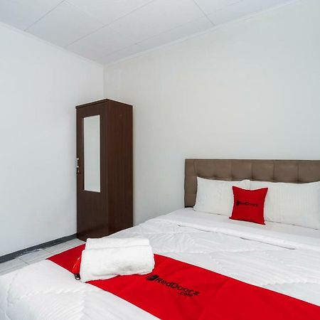 เรดดอร์ซ ชาเรียะฮ์ เนียร์ Rsud จิมากัน Hotel โบกอร์ ภายนอก รูปภาพ